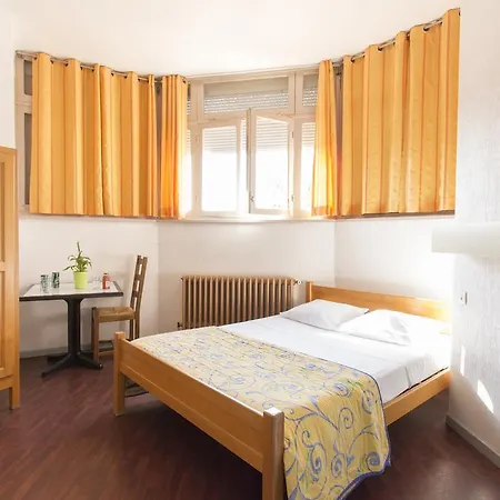 Village Vacances Le Lion De Mer 度假村 2*